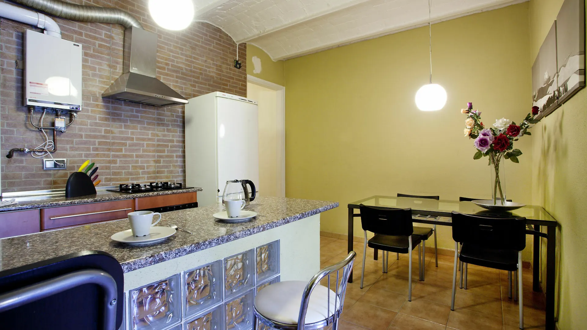 Espai Barcelona Rocafort Apartments 0*,