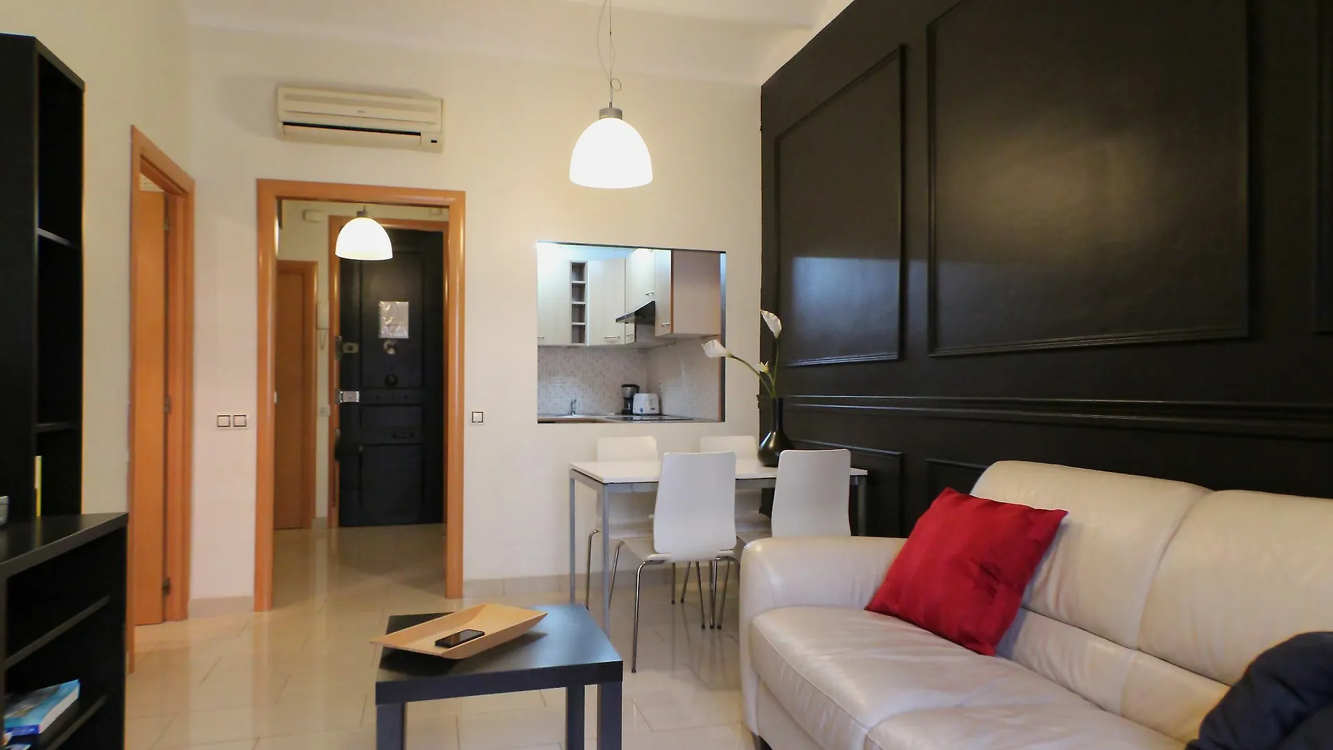 Espai Barcelona Rocafort Apartments 0*,
