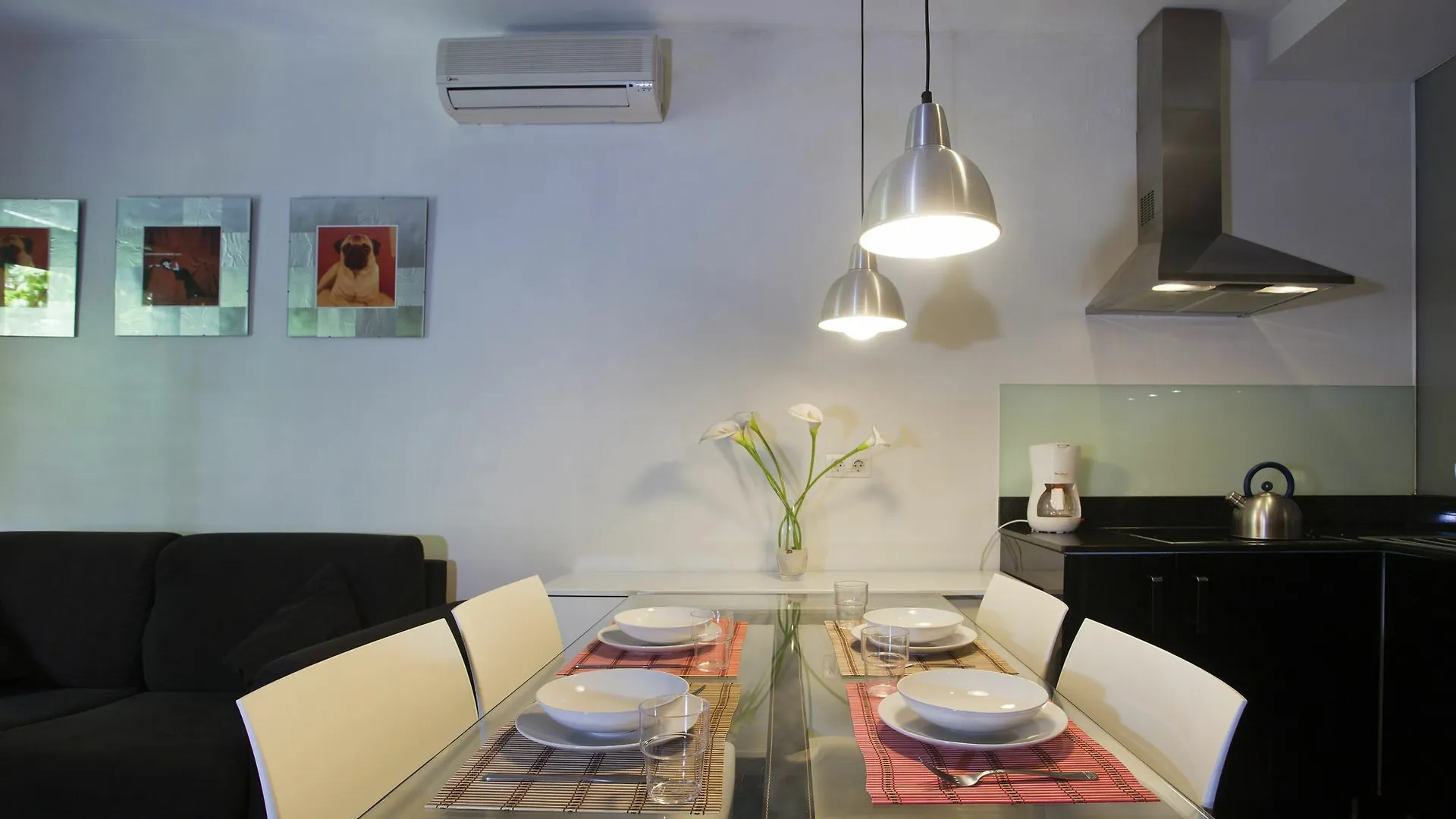 Espai Barcelona Rocafort Apartments