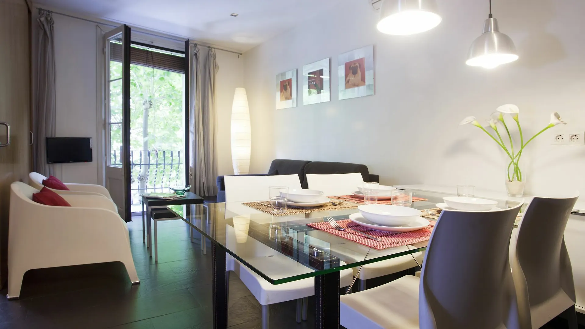 Espai Barcelona Rocafort Apartments