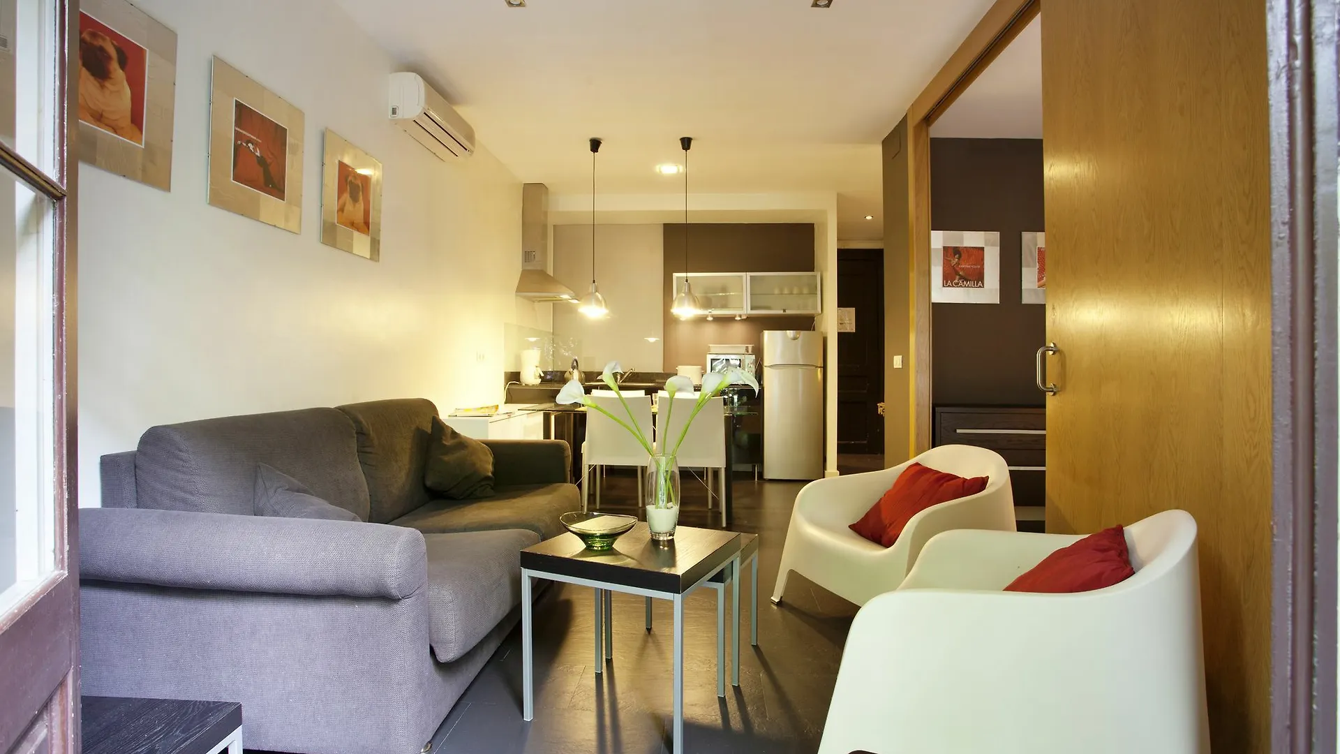 Espai Barcelona Rocafort Apartments